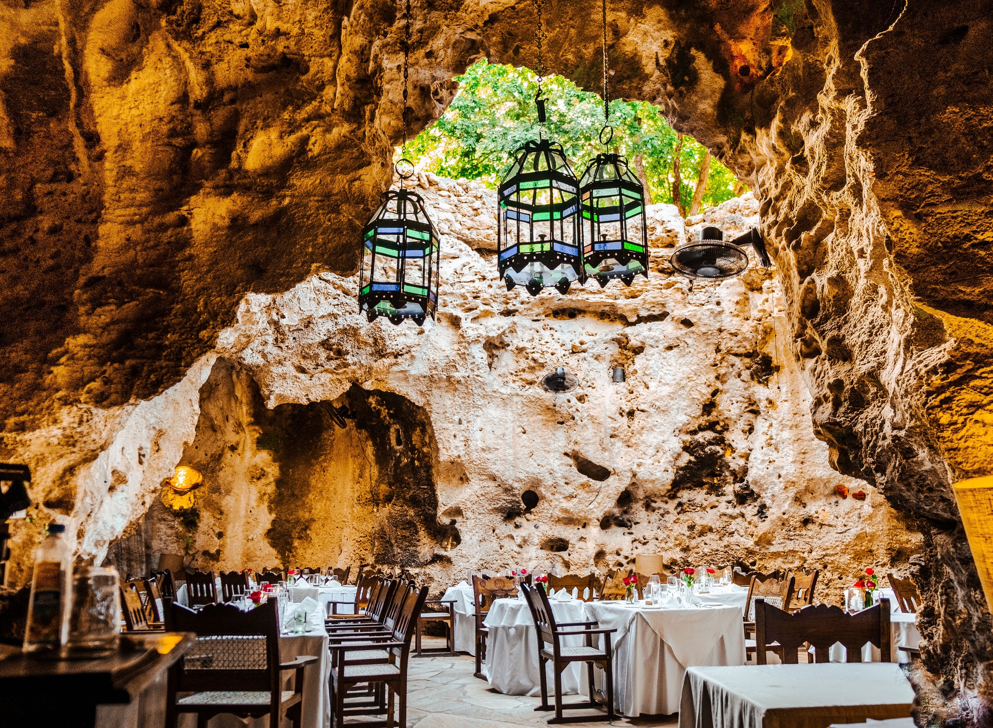 Ali Barbour Cave Restaurant Dinner